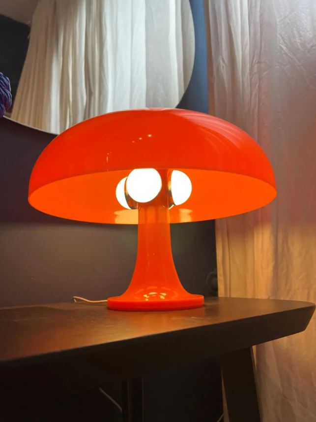 Modern Minimalist Mushroom Lamp